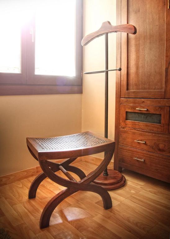 Apartamentos Alcoba De Baco Барбастро Номер фото